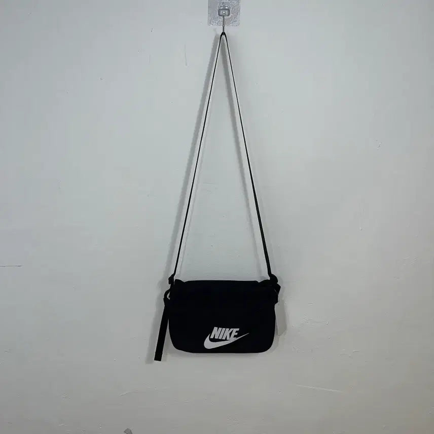 [BUNJANG] Nike Crossbody Bag / 나이키 크로스백