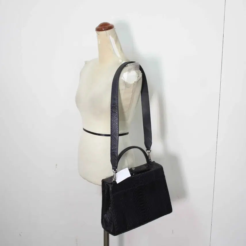 [BUNJANG] Vampi Python Shoulder Bag Navy / B-10683/캐주얼 여성용 뱀피 숄더백