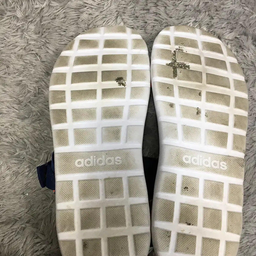 [BUNJANG] Adidas Sandals 265 / 아디다스 샌들265