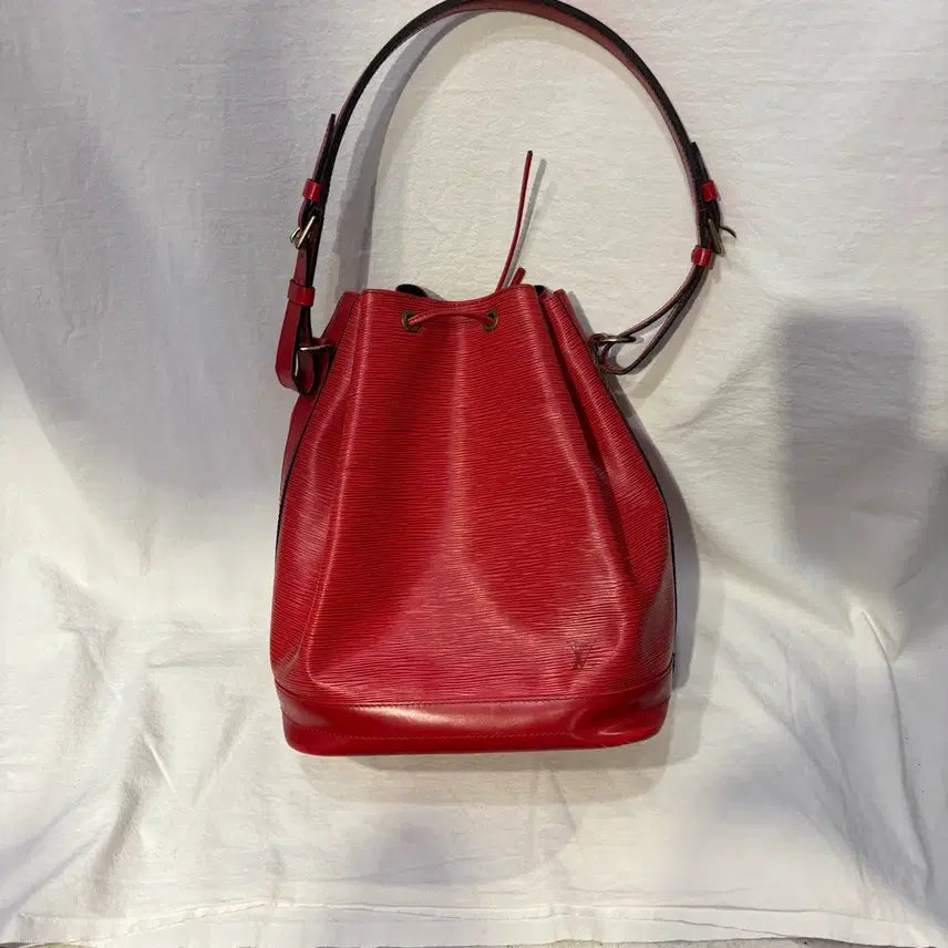 [BUNJANG] Louis Vuitton Epi Noe Bucket Bag / 루이비통 에삐 노에 버킷백