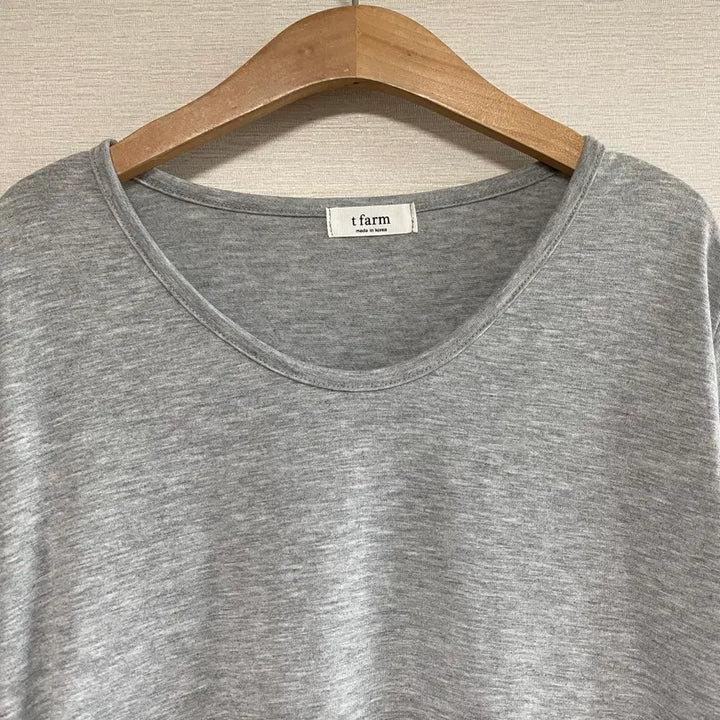[BUNJANG] T Farm Grey U-Neck Short Sleeve T-Shirt / t farm 회색 유넥 반팔 티셔츠