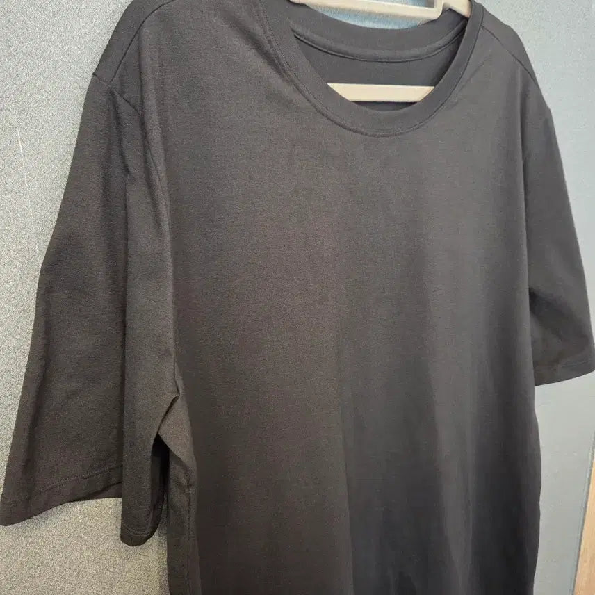[BUNJANG] Andar Functional Short-Sleeve T-Shirt / 안다르 반팔티 (기능성)