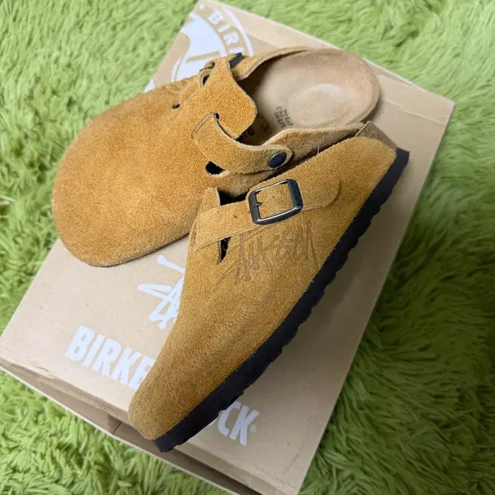 [BUNJANG] Stussy Birkenstock Suede Sandals (Size 35) / [35]스투시 버켄스탁