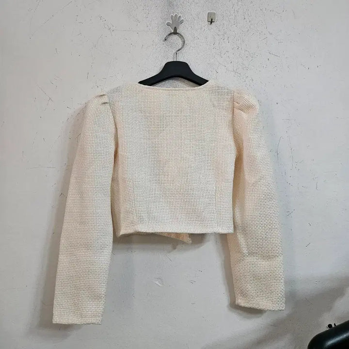 [BUNJANG] Ivory Tweed Cropped Jacket / 아이보리 트위드 크롭 자켓