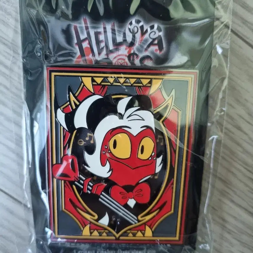 [BUNJANG] Helluva Boss Official Goods Moxxie Portrait Pin Badge / 헬루바보스 공식굿즈 목시 포스터 포트레이트 핀뱃지