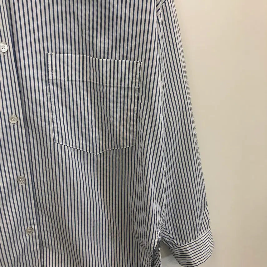 [BUNJANG] Studio Tomboy Oversized Stripe Shirt Blue / 스튜디오톰보이 오버 스트라이프셔츠 FREE
