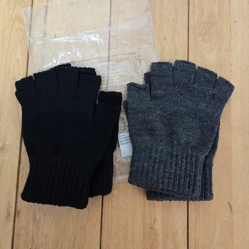 [BUNJANG] H&amp;M Fingerless Gloves / 새상품 h&amp;m 반장갑 핑거리스 장갑 hm 218