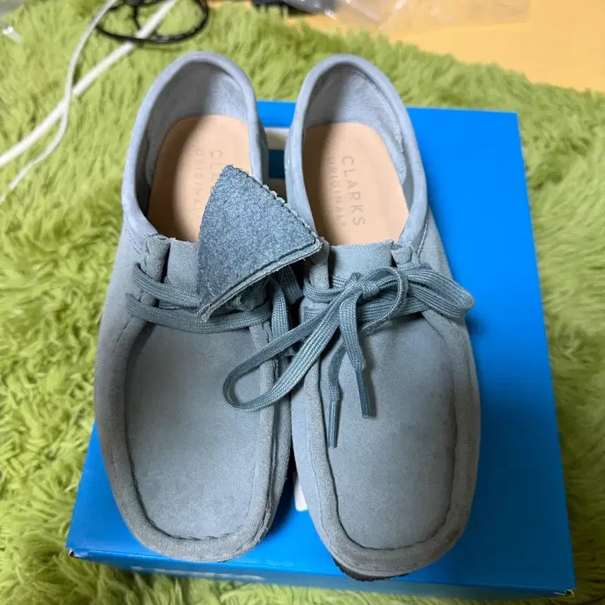 [BUNJANG] Clarks Wallabee Suede Sky Blue Loafers (230) / [230]클락스 왈라비