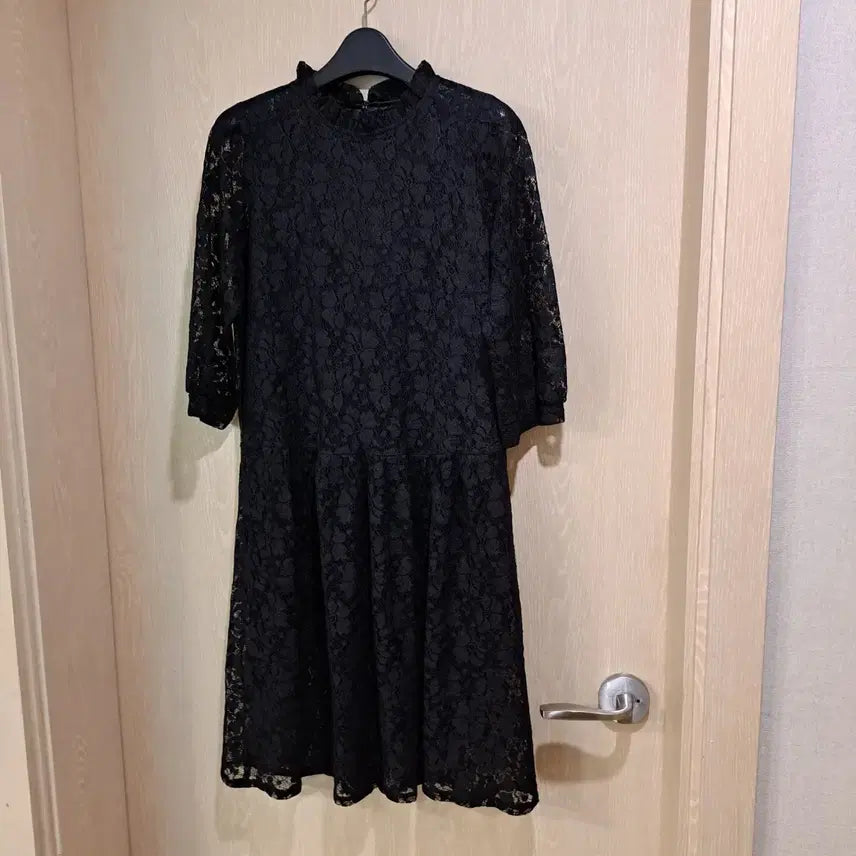 [BUNJANG] Black Lace Dress - Size 66 (5-Sleeve) / 레이스 블랙 원피스 5부사이즈66