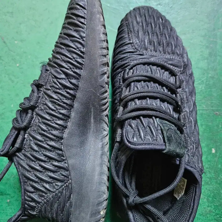 [BUNJANG] Adidas Tubular All Black Sneakers 255 / 아디다스 튜블라 올블랙 운동화 255