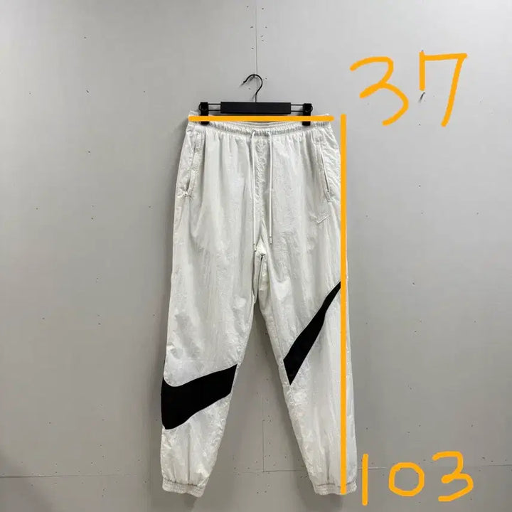 [BUNJANG] Nike Big Swoosh Woven Jogger Pants / 남성 M-L / 나이키 빅스우시 우븐 조거팬츠