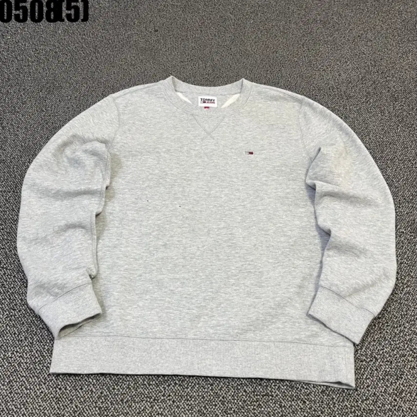 [BUNJANG] Tommy Hilfiger Gray Crewneck Sweatshirt / 타미힐피거 그레이 맨투맨 티셔츠