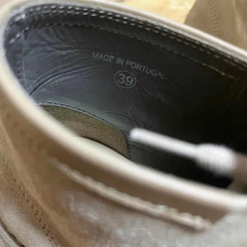 [BUNJANG] Lemaire Desert Boots Sand 260 / 르메르 데저트부츠 샌드39사이즈