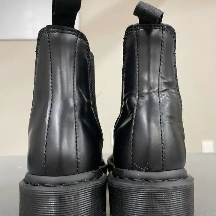 [BUNJANG] Dr. Martens 2976 Mono Black Chelsea Boots / 닥터마틴 2976 모노 블랙 uk4 (gr-4831)