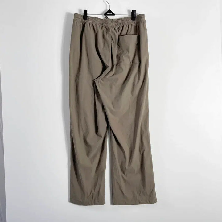 [BUNJANG] Musinsa Standard Nylon Banding Pants (Size 30-32) / B1 무신사스탠다드 나일론 밴딩 팬츠 30-32사이즈
