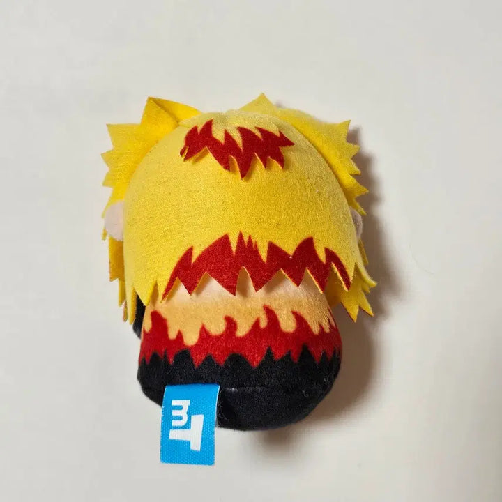 [BUNJANG] Demon Slayer Kyojuro Rengoku Mini Town &amp; Merchandise Bundle Set / 귀멸의칼날 렌고쿠 미니타운 및 굿즈 일괄
