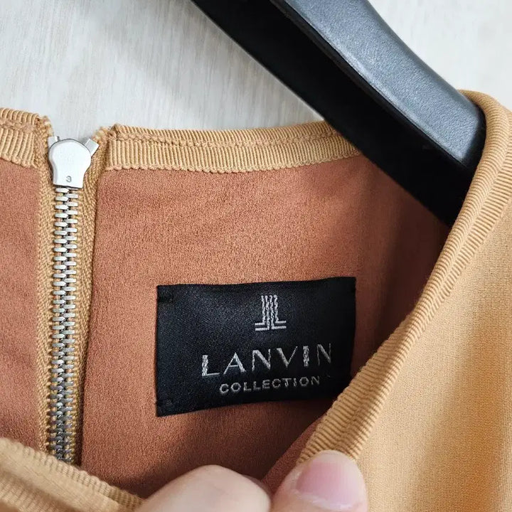 [BUNJANG] Lanvin Collection Beige Shirring Draping Long Dress (Size 55) / (새상품) 랑방 컬렉션 베이지 셔링 드레이핑 롱 원피스 55