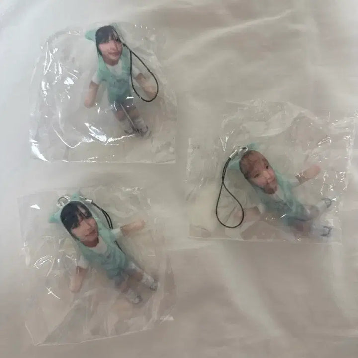 [BUNJANG] NCT WISH Riku Yushi A-ing Wire 5cm Doll Keychain / 엔시티위시 리쿠 유우시 아잉 철사 5cm 인형 키링