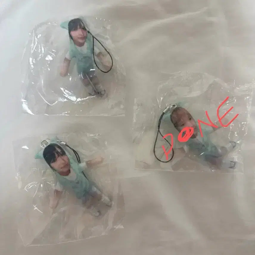 [BUNJANG] NCT WISH Riku Yushi A-ing Wire 5cm Doll Keychain / 엔시티위시 리쿠 유우시 아잉 철사 5cm 인형 키링