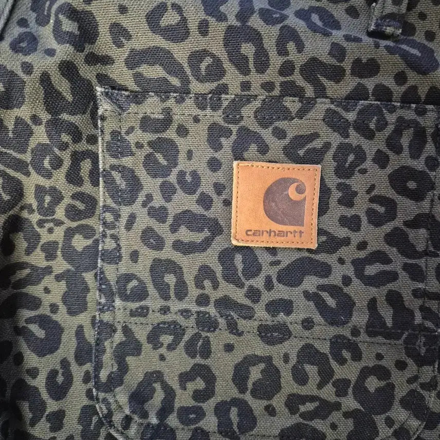 [BUNJANG] Carhartt Leopard Print Cotton Pants (Size 30) / 칼하트 레오파트 바지(30)