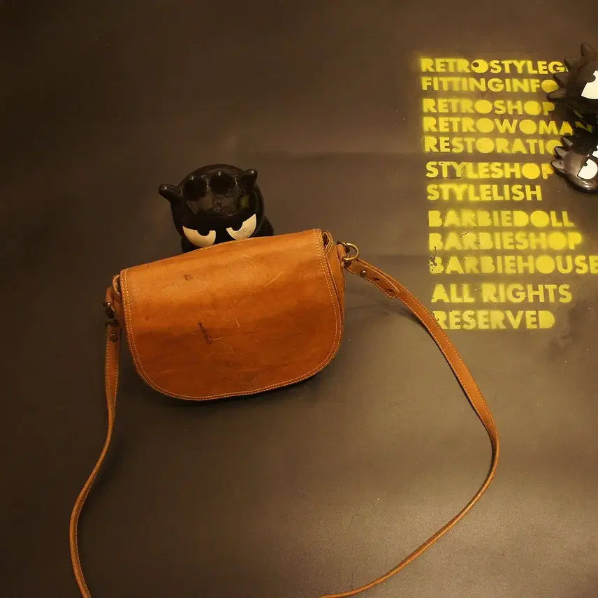 [BUNJANG] 495 Leather Crossbody Bag / 495 크로스가방 크로스백 가죽백 가죽가방 빈티지가방 여자가방 여자백