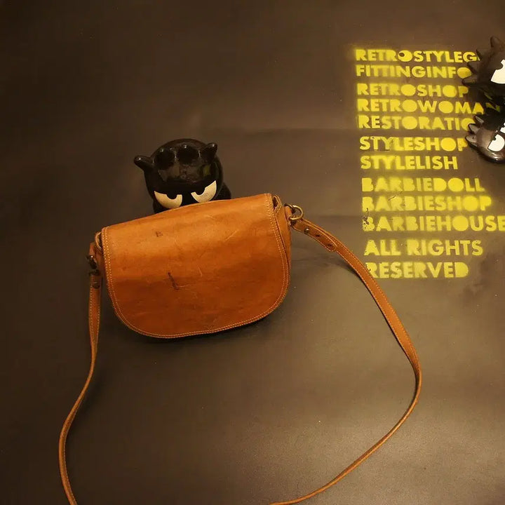 [BUNJANG] 495 Leather Crossbody Bag / 495 크로스가방 크로스백 가죽백 가죽가방 빈티지가방 여자가방 여자백