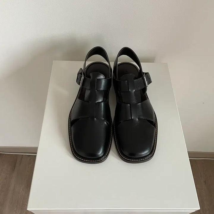 [BUNJANG] Lemaire 23SS Fisherman Sandals Black Size 42 / 23SS 르메르 피셔맨 샌들 블랙 42사이즈