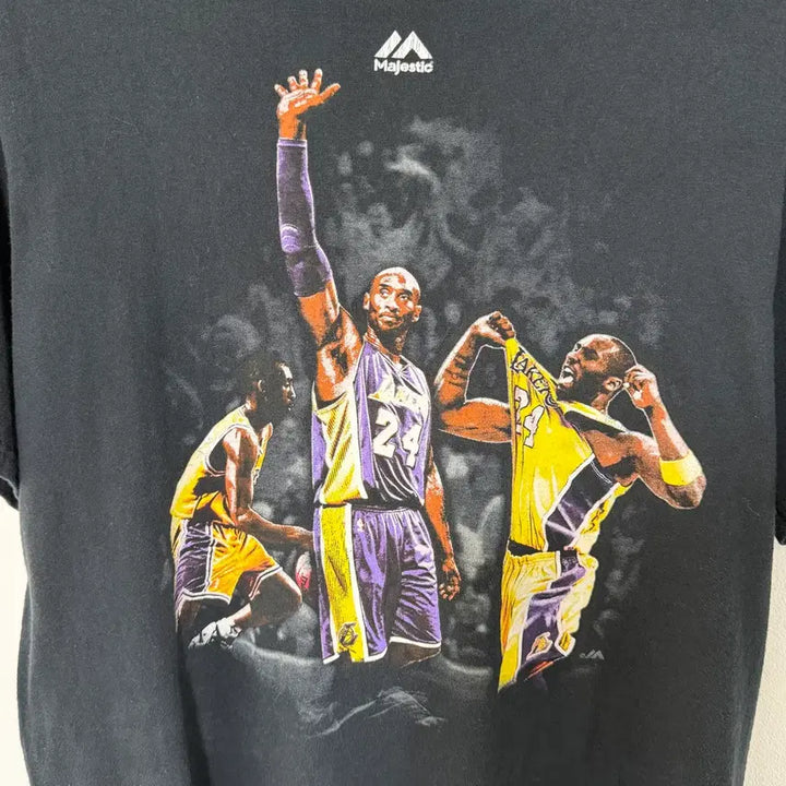 [BUNJANG] Kobe Bryant Amazing Hening T-Shirt (M) / [택포] [M] 코비브라이언트 어메이징헤프닝 티셔츠