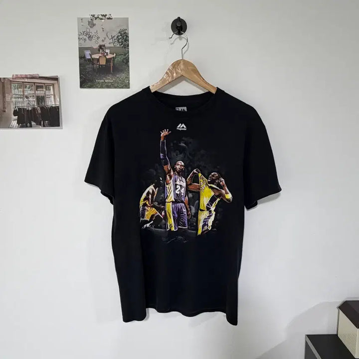 [BUNJANG] Kobe Bryant Amazing Hening T-Shirt (M) / [택포] [M] 코비브라이언트 어메이징헤프닝 티셔츠