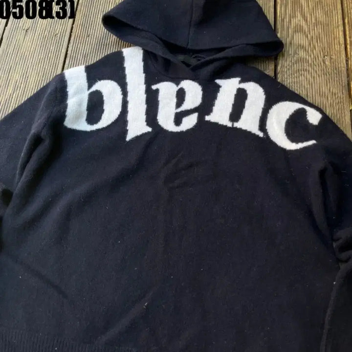 [BUNJANG] Vogue Hooded Sweatshirt / 보브 후드티