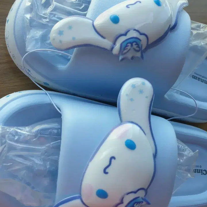 [BUNJANG] Sanrio Cinnamoroll Slippers (Size 250) / 250 산리오 시나모롤 슬리퍼