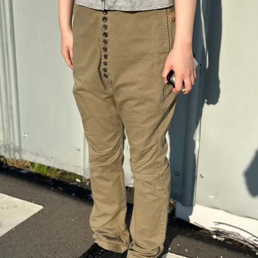 [BUNJANG] Kapital Multi Button Chino Pierrot Pants / 캐피탈 멀티 버튼 치노 피에로 팬츠