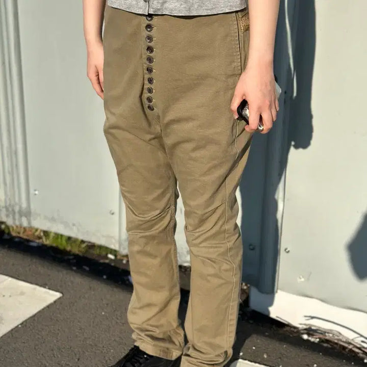 [BUNJANG] Kapital Multi Button Chino Pierrot Pants / 캐피탈 멀티 버튼 치노 피에로 팬츠
