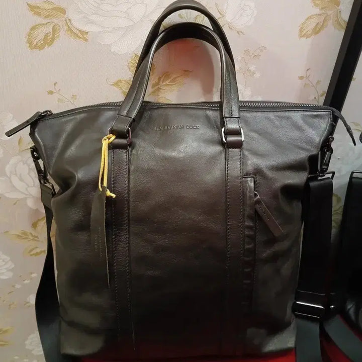 [BUNJANG] Mandarin Duck Achilles Tote Bag / 만다리나덕 아킬레 토트백
