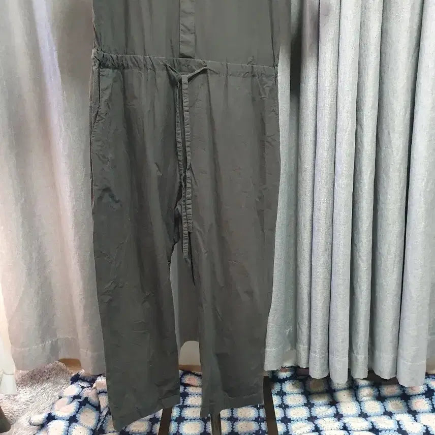 [BUNJANG] Charcoal Crinkled Jumpsuit / 차콜 바스락 점프수트