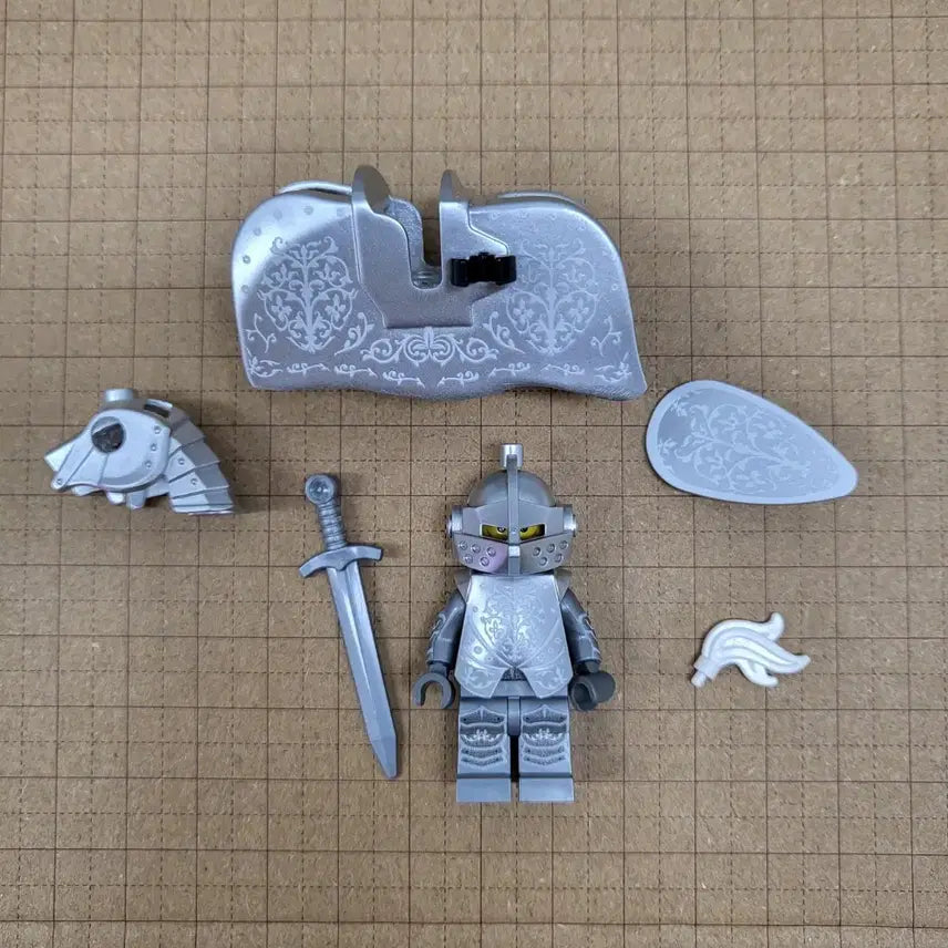 [BUNJANG] LEGO Castle Smilebrick Silver Knight Saxony / 레고 캐슬 스마일브릭 실버기사 작센 팝니다