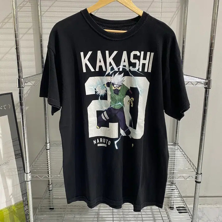 [BUNJANG] Naruto Kakashi Official Anime T-Shirt / 나루토 카카시 오피셜 애니메이션 티셔츠 애니티