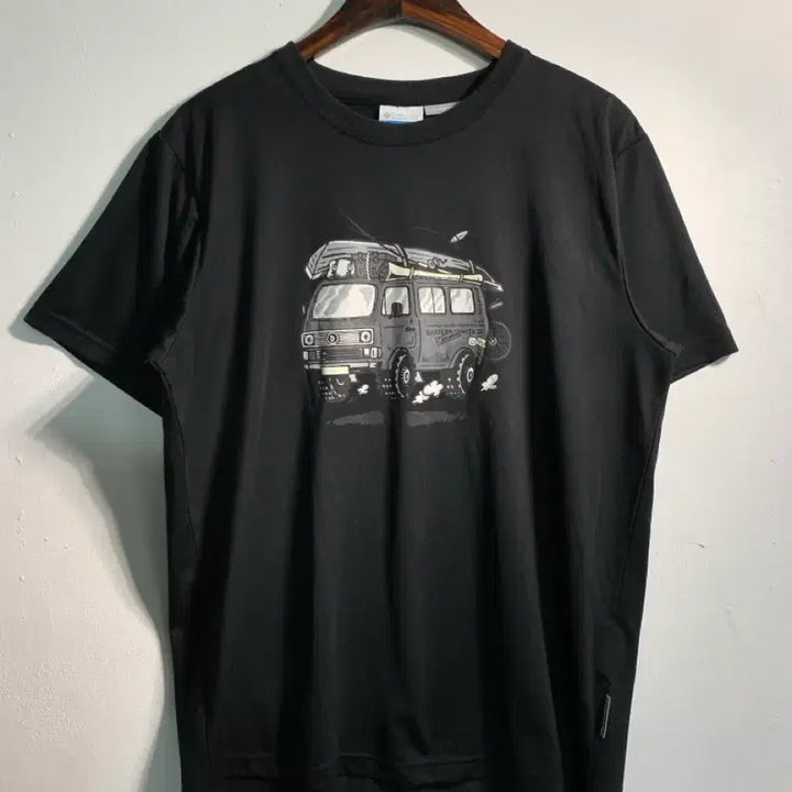 [BUNJANG] Columbia Black T-Shirt L / 만원샵) columbia 콜롬비아 티셔츠 블랙 L C389