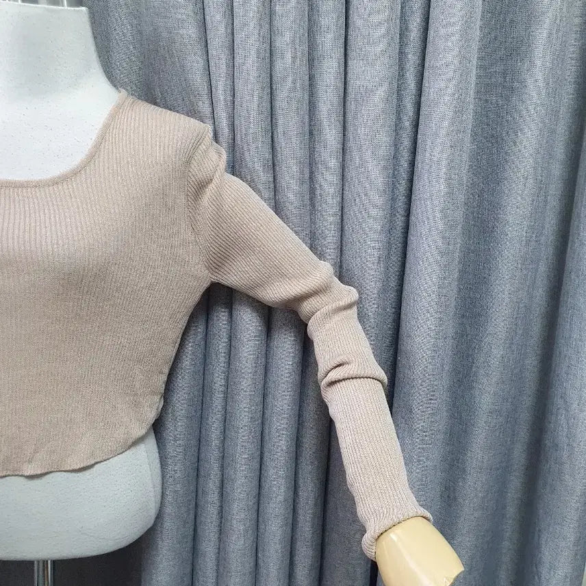 [SOLD OUT] 비스코스 베이지 이너니트