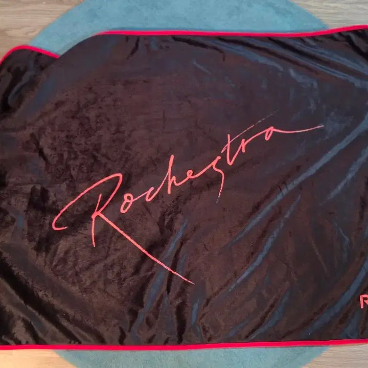 [BUNJANG] Roy Kim 2018 Rokestara Concert Knee Blanket / 로이킴 2018 로케스트라 콘서트 무릎 담요