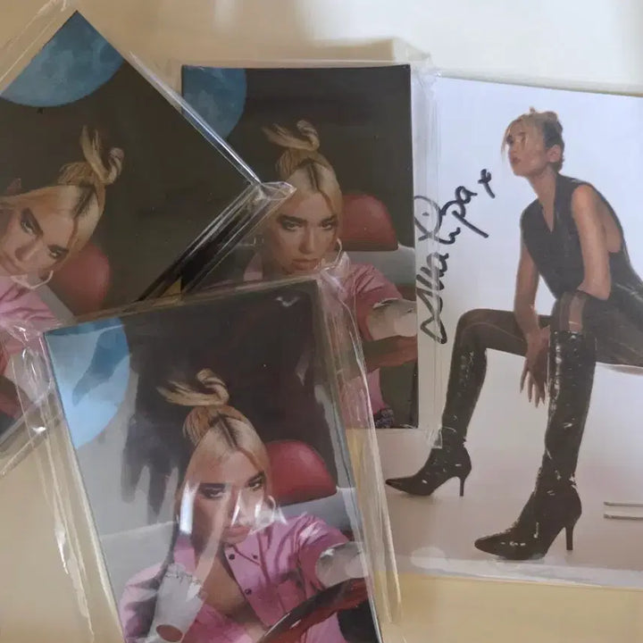 [BUNJANG] Dua Lipa Signed Card Cassette Bundle Album / 두아리파 싸인 카드 카세트 앨범 cd lp