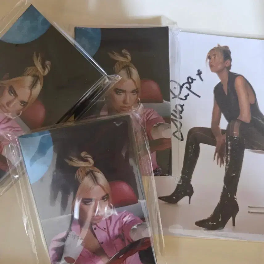 [BUNJANG] Dua Lipa Signed Card Cassette Bundle Album / 두아리파 싸인 카드 카세트 앨범 cd lp