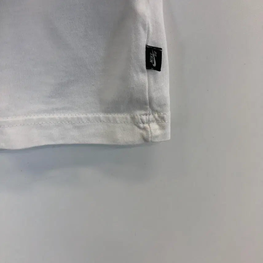 [BUNJANG] Nike SB Scorpion Back Logo T-Shirt White 105 / 나이키SB 전갈백로고 반팔 105
