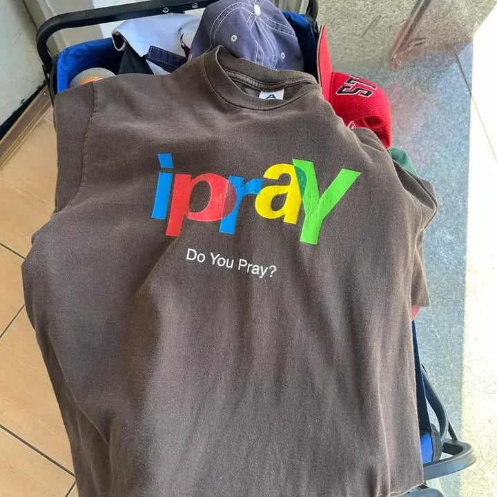 [SOLD OUT] 00s I pray 이베이 패러디티셔츠