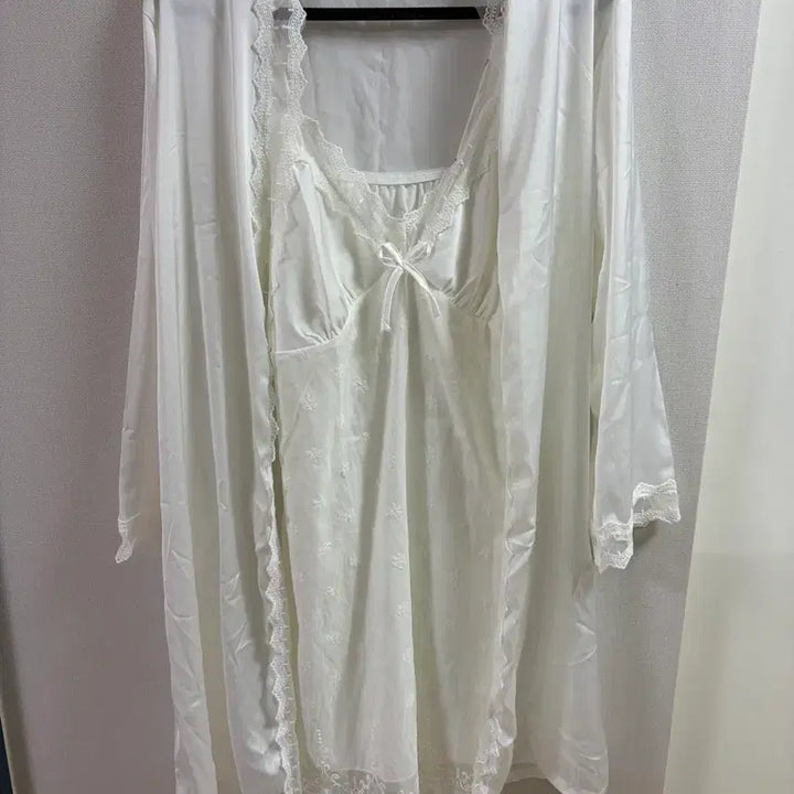 [BUNJANG] New Robe Cardigan Slip Dress Set / (새상품) 로브 가디건 슬립 나시원피스 세트