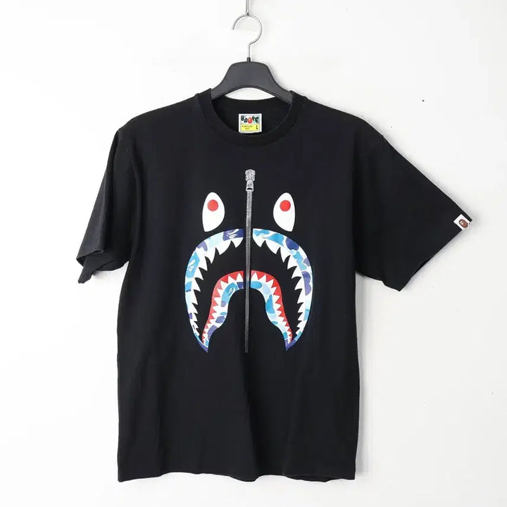 [BUNJANG] Bape Shark T-Shirt Black Size 95 / 95/베이프 샤크 반팔티