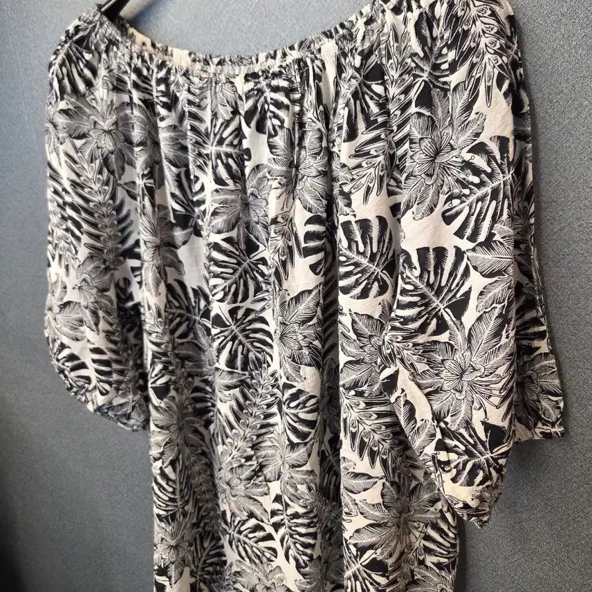 [BUNJANG] GGPX Off-the-Shoulder Blouse / GGPX 오프숄더