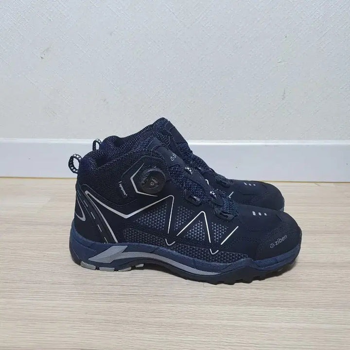 [BUNJANG] Ziben Dial Safety Shoes 260 / 지벤 다이얼 안전화 260