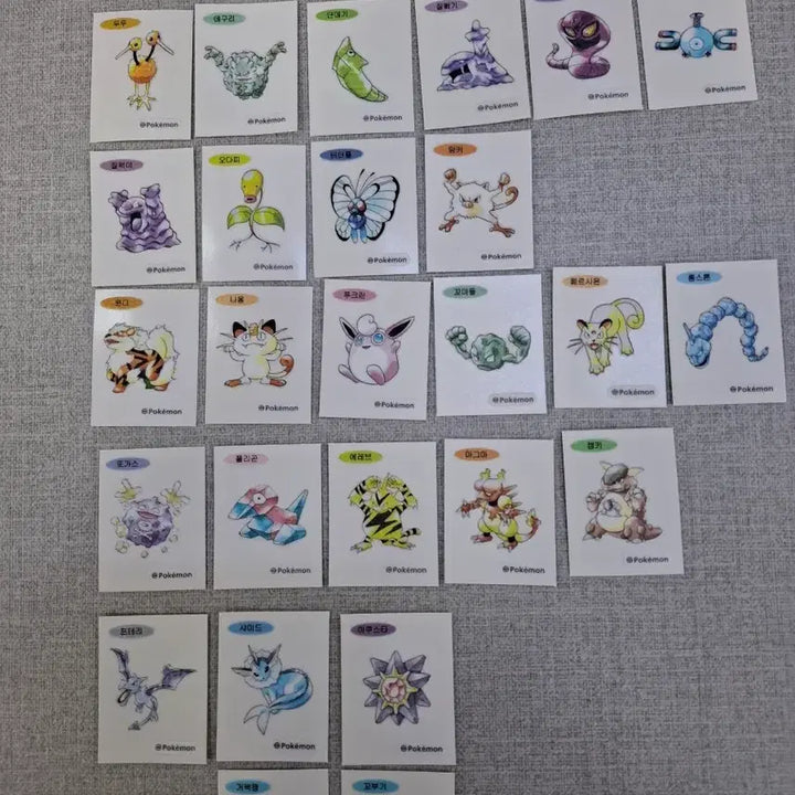[BUNJANG] Pokemon 30th Anniversary Retro Classic Art Ttibu Seal Set / 포켓몬 30주년 레트로 고전아트 띠부씰 판매합니다