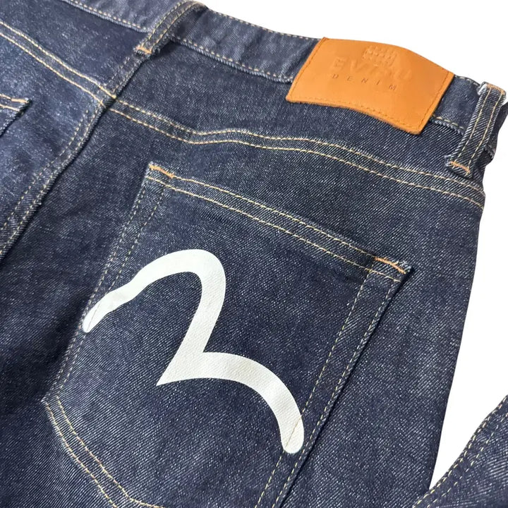 [BUNJANG] Evisu Back Printing White Denim Pants Size 30 / 에비수 백프린팅 화이트 데님팬츠